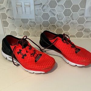 Under Armour Men’s Speedform Red/ Black Athletic Running / Court Sneakers 11.5